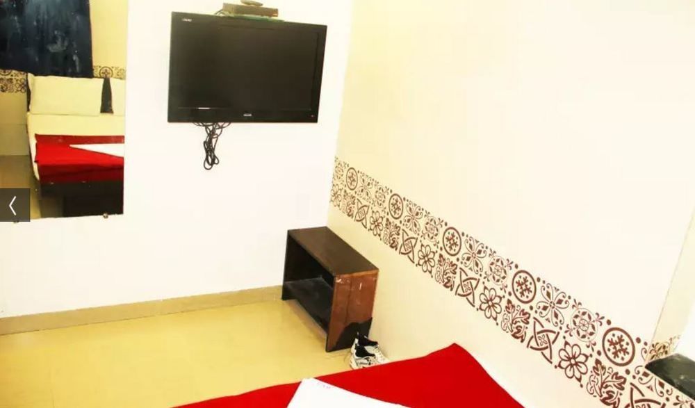 Oyo 49867 Hotel Kalpana Residency 孟买 外观 照片